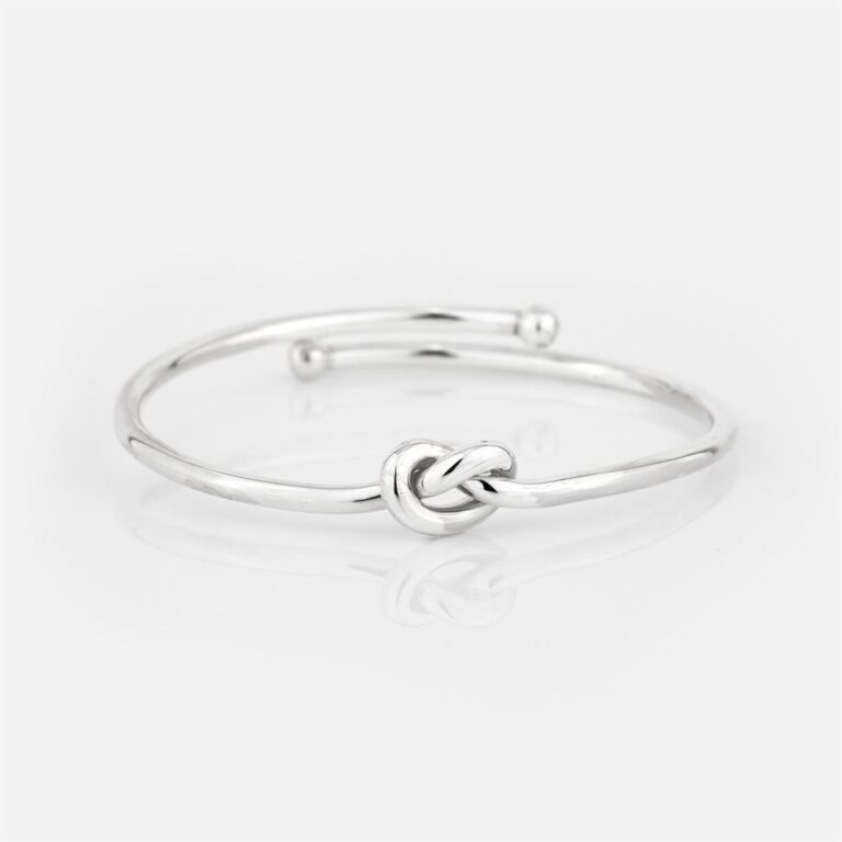 Pulseira escrava com nó em prata da Leitão & Irmão