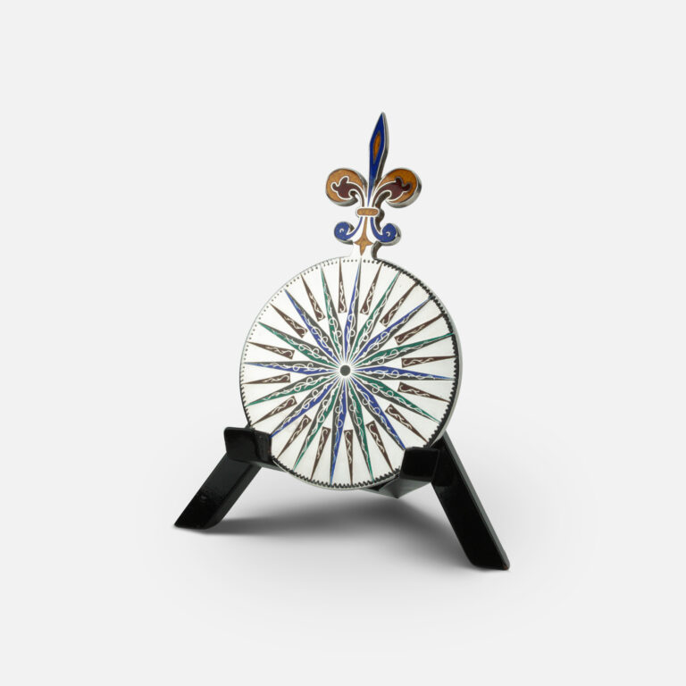 Rosa dos ventos João Teixeira 1646 em prata da Leitão & Irmão