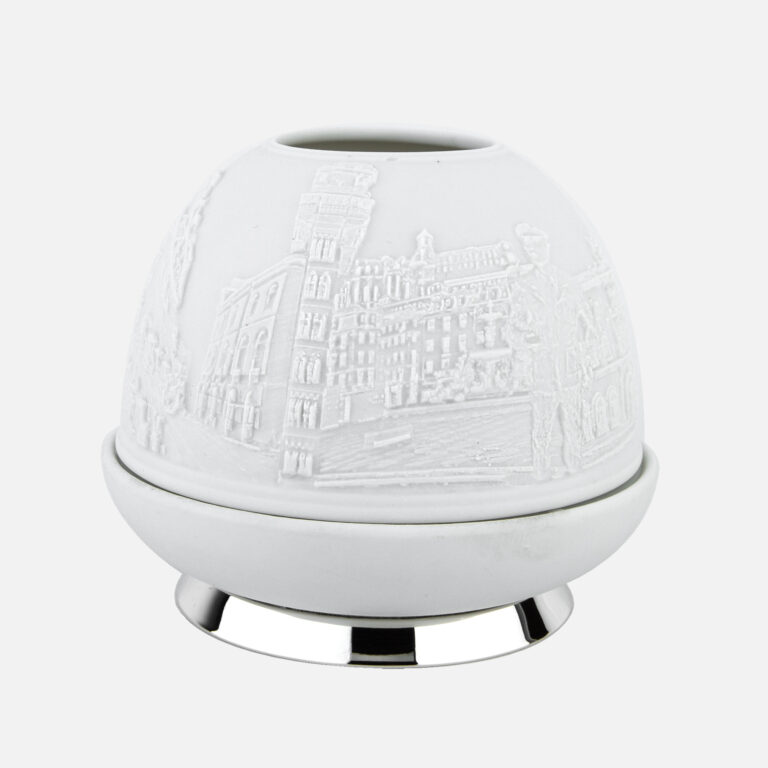 Porta Velas em porcelana biscuit e prata motivo Santuário de Fátima da Leitão & Irmão