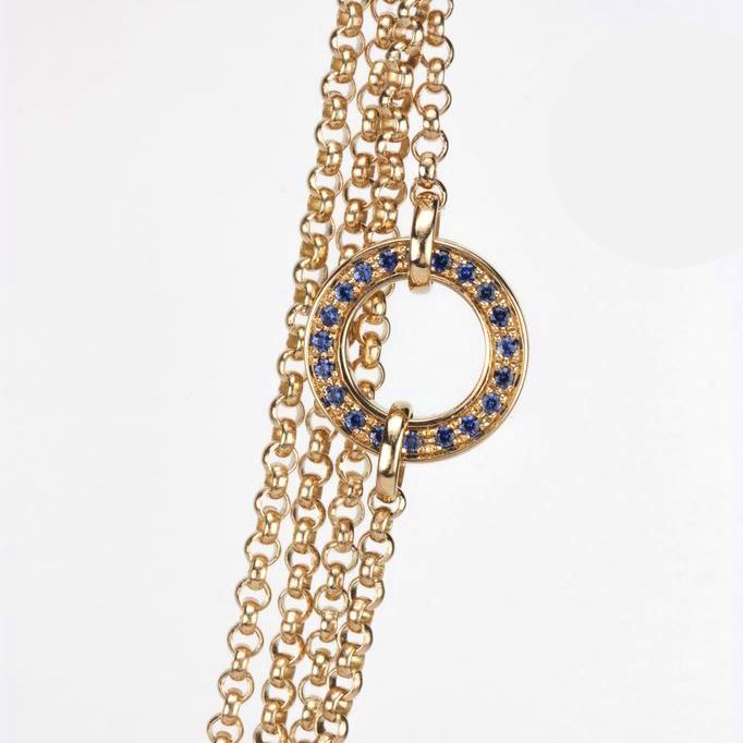 Colar cordão inverso reversível em ouro e diamantes e no verso ouro e safiras azuis da Leitão & Irmão