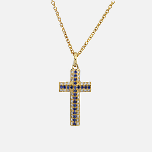 Fio e cruz em ouro amarelo com diamantes e safiras azuis da Leitão & Irmão