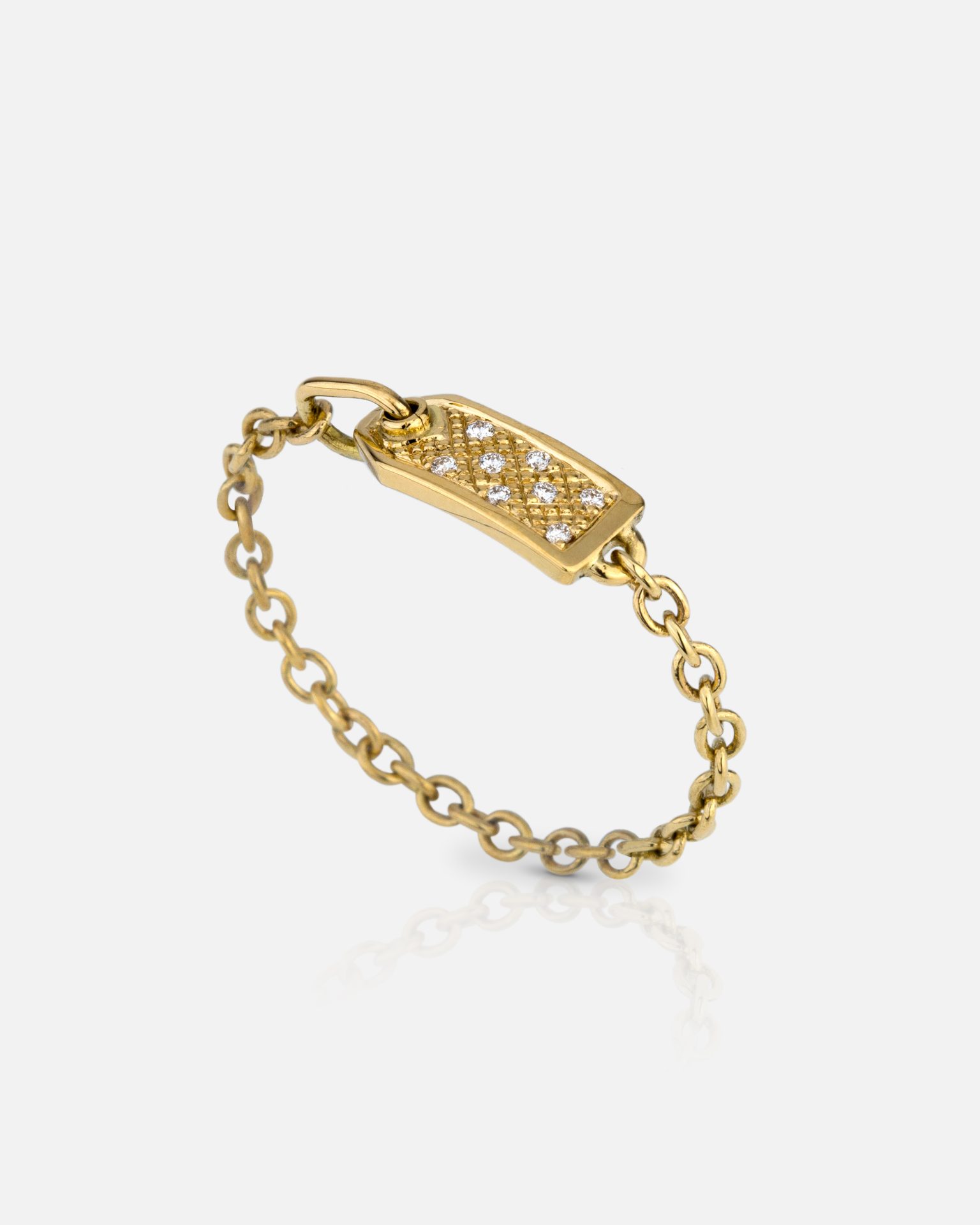 Anel em ouro amarelo e diamantes | Tag Me
